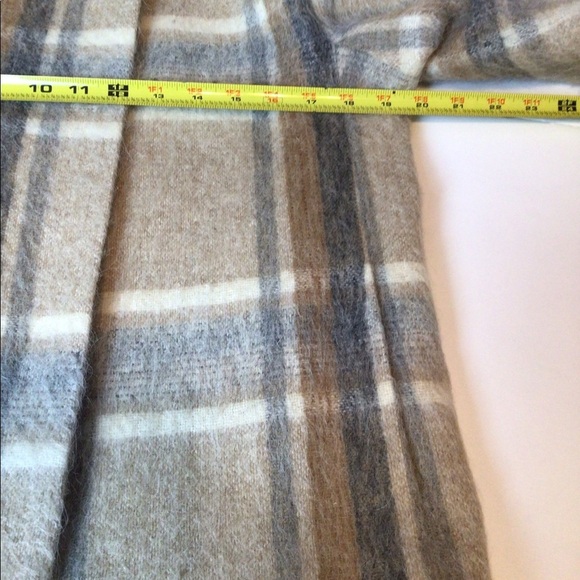 Talbots Plaid Blazer in Beige and Gray - Picture 8 of 14